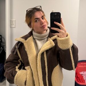 Meet your Posher, Paige